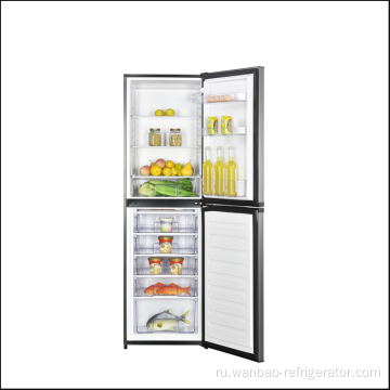 Холодильник серебристого цвета с двойной дверью